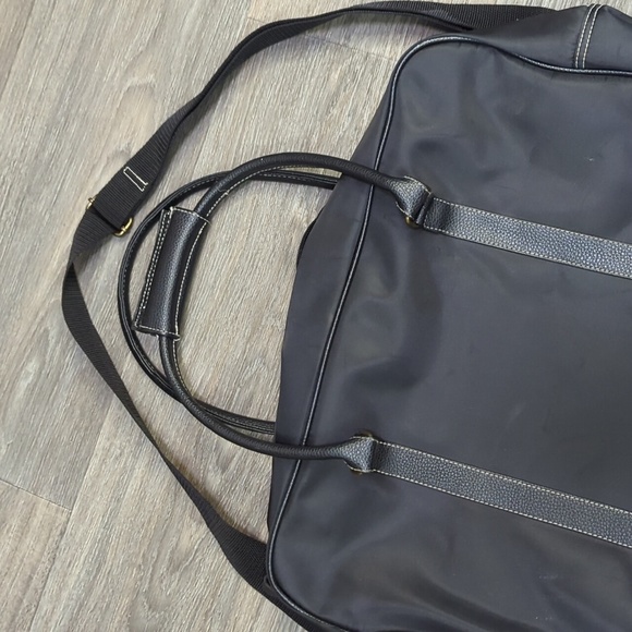 NWOT Elizabeth Arden Black Travel Bag - Picture 2 of 9